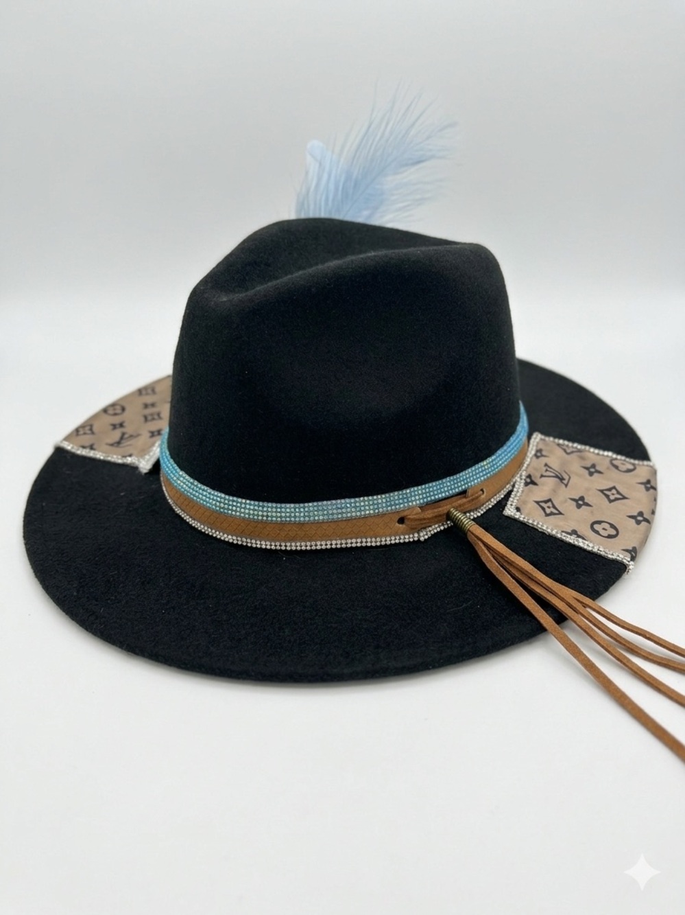 Hand made hat by me one size - Picture 2 of 2